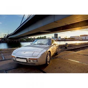 Michael Reiss Druck: Porsche 944 S2 auf hochwertiger Leinwand