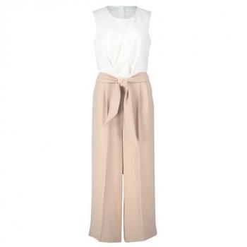 Betty & Co Overallschönheit: Jumpsuit Ohne Ärmel, feminin, tailliert, Rundhals – 100 % Polyester – Größe 36