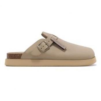 D. Franklin Vibe Clogs