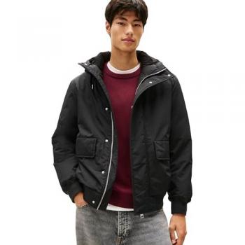 Tommy Jeans Winterjacke DM0DM22032 – Regular Fit – Schwarz