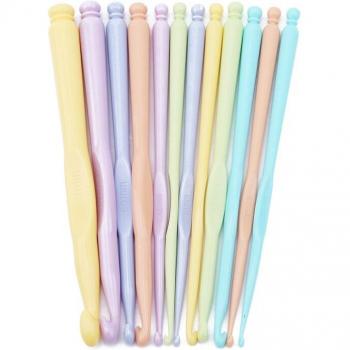 Set de 12 Agujas de Tejer Plásticas para Manualidades