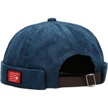 Sombrero de marinero de terciopelo con calavera