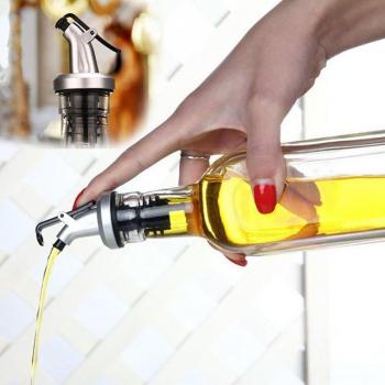 Liquor Dispenser with Stopper