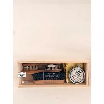 Coffret Nécessaire à Chaussures + Cirage