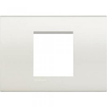 LL-PLACA 2M CENT BLANCO BTICINO LNA4819BI