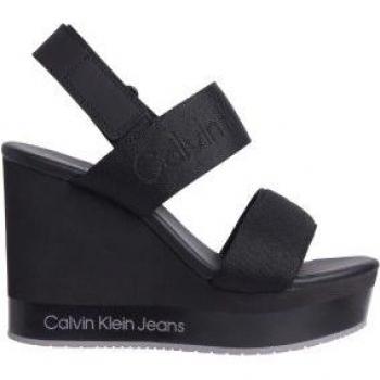 Sandalia Plataforma Negra para Mujer – Colección Calvin Klein Jeans
