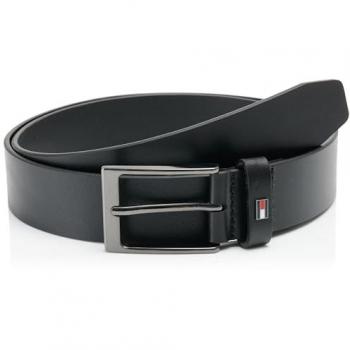 Cinturón Tommy Hilfiger Layton en Color Obsidiana con Detalle Plateado