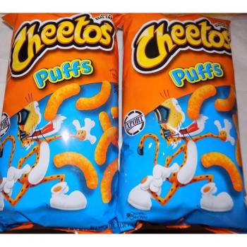 Cheetos Giant Puffs 18oz Set