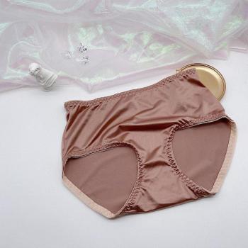 Culotte en satin de soie élastique taille haute
