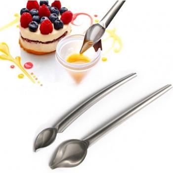 Stainless Steel Cake Decoration Spoon with Filter - 1PC