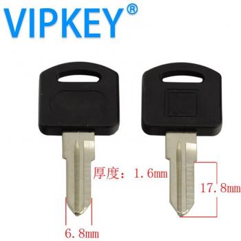 Rear Trunk Key Set – Left/Right Groove, Blank Box, A115/A116