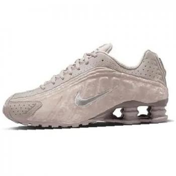 Nike Shox R4 Women’s Grey 6 – Plastic