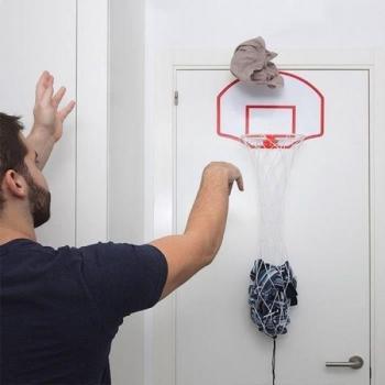 Panier à linge sale design basket-ball - Diamètre 21 cm, dimensions 39,5 x 126 x 25 cm, en plastique et filet