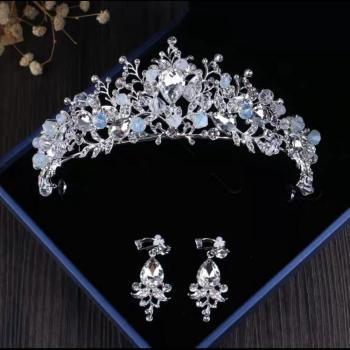 Elegant Pageant Tiara