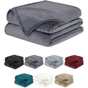 Flauschige Wohndecke für Sofa und Bett