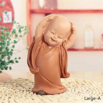 Kleine Buddha-Statue aus Harz – Wenig Mönch im chinesischen Stil für Zuhause