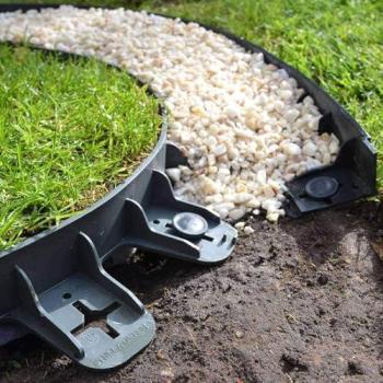 Primrose SafeGuard Lawn Border – Black, 30 Pack