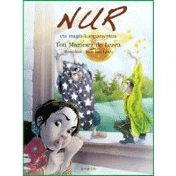 Nur eta magia-kanpamendua (Tapa blanda).