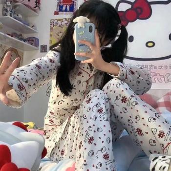 Set de Pijamas Hello Kitty para Mujer
