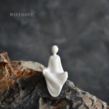 WIZAMONY Buddha‑Tee‑Becher „Neue Ankunft“ – Kleine, weiße Keramik