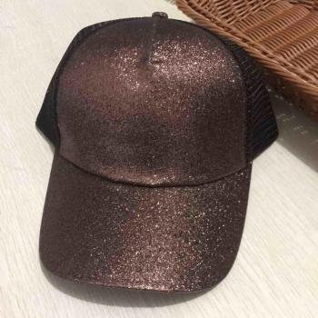 Casquette visière brillante été