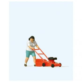 Figurine H0 personnage tondant la pelouse