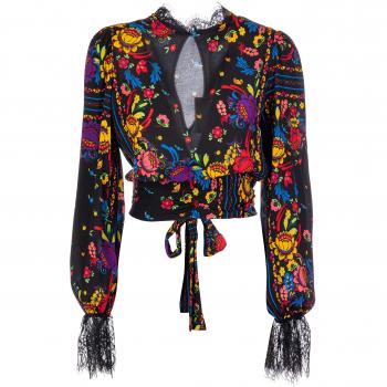 Blusa curta com padrão de foulard